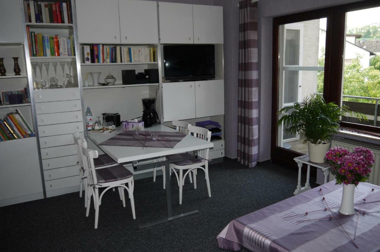 Ferienwohnung Schmetterling Fritzlar Bagian luar foto